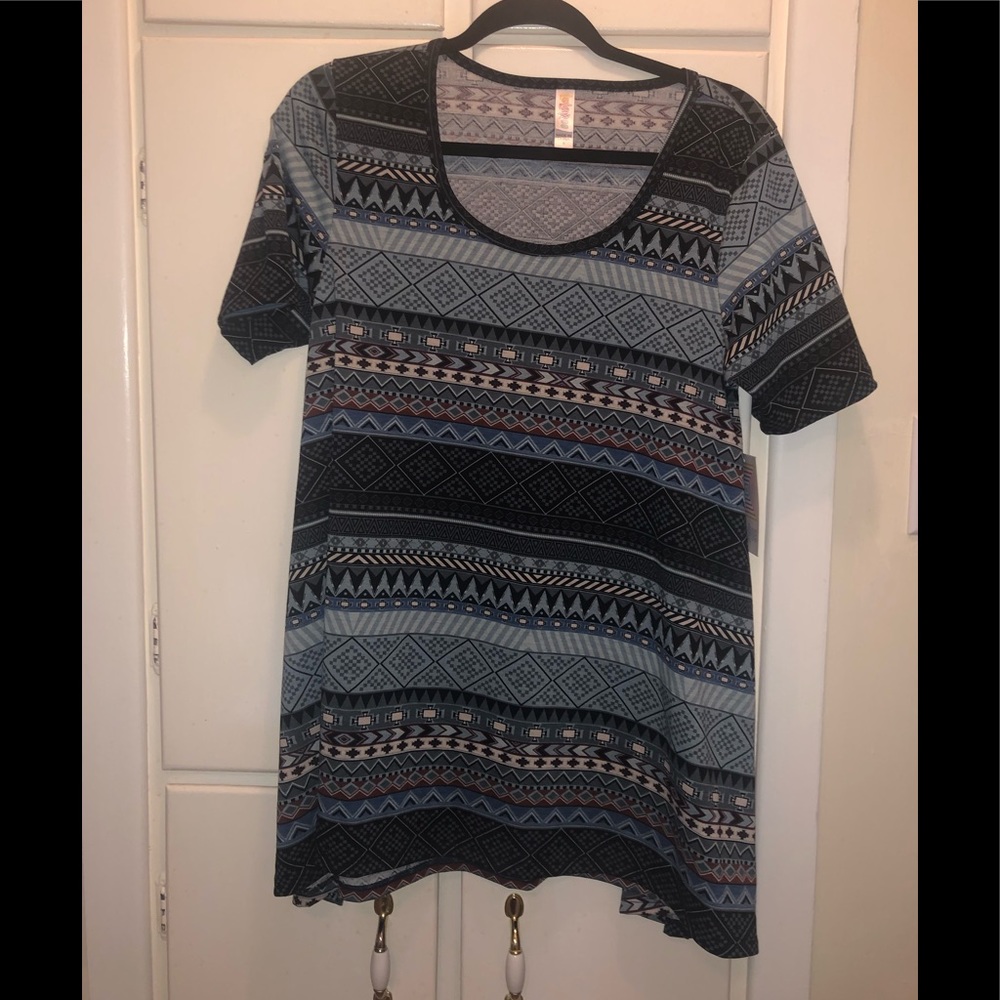 Lularoe Small aztec Perfect Tee